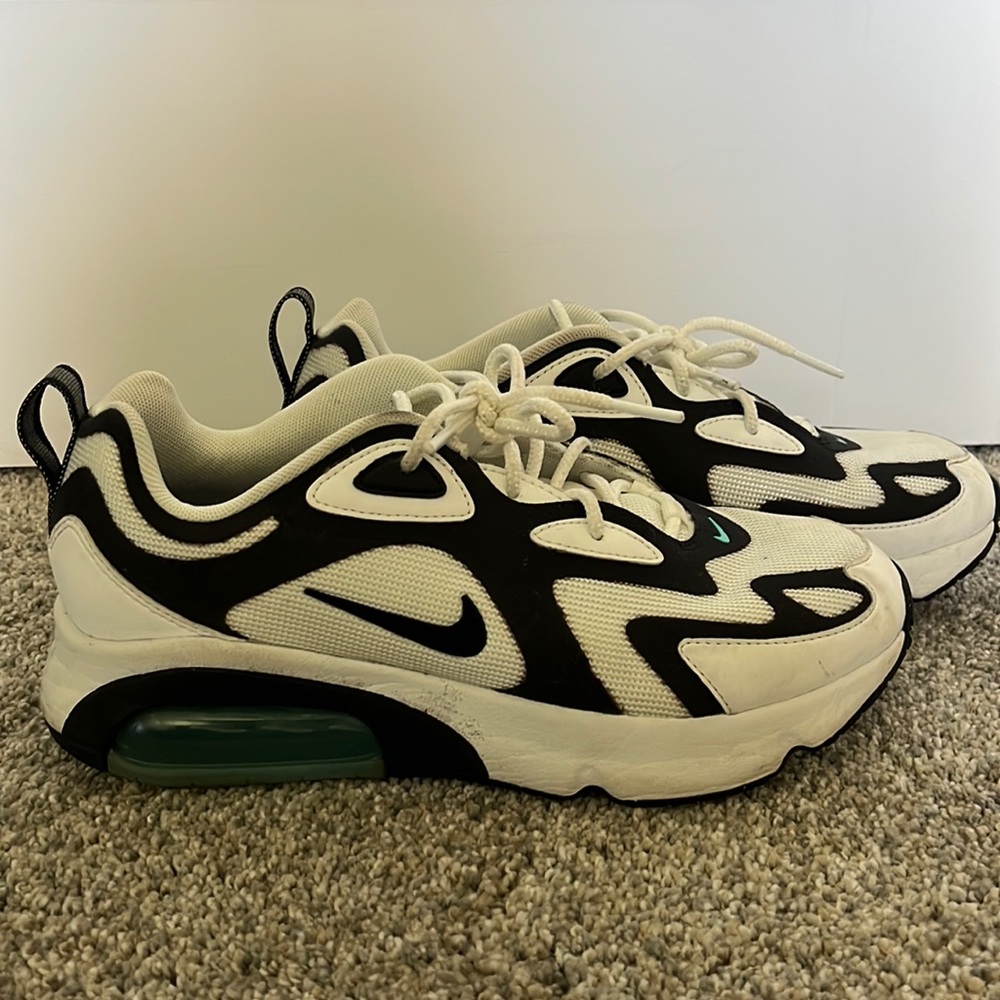 NIKE air max